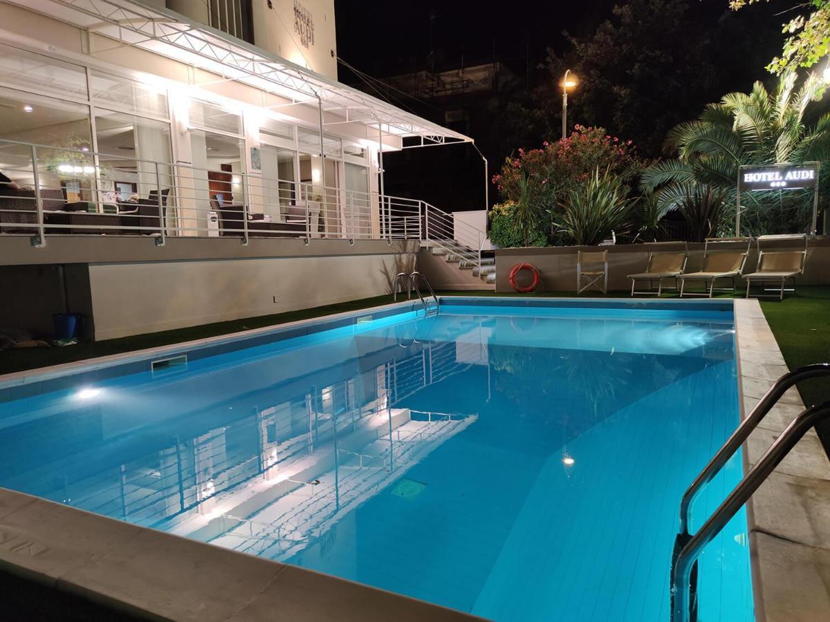 Hotel Audi Frontemare Rimini Zewnętrze zdjęcie