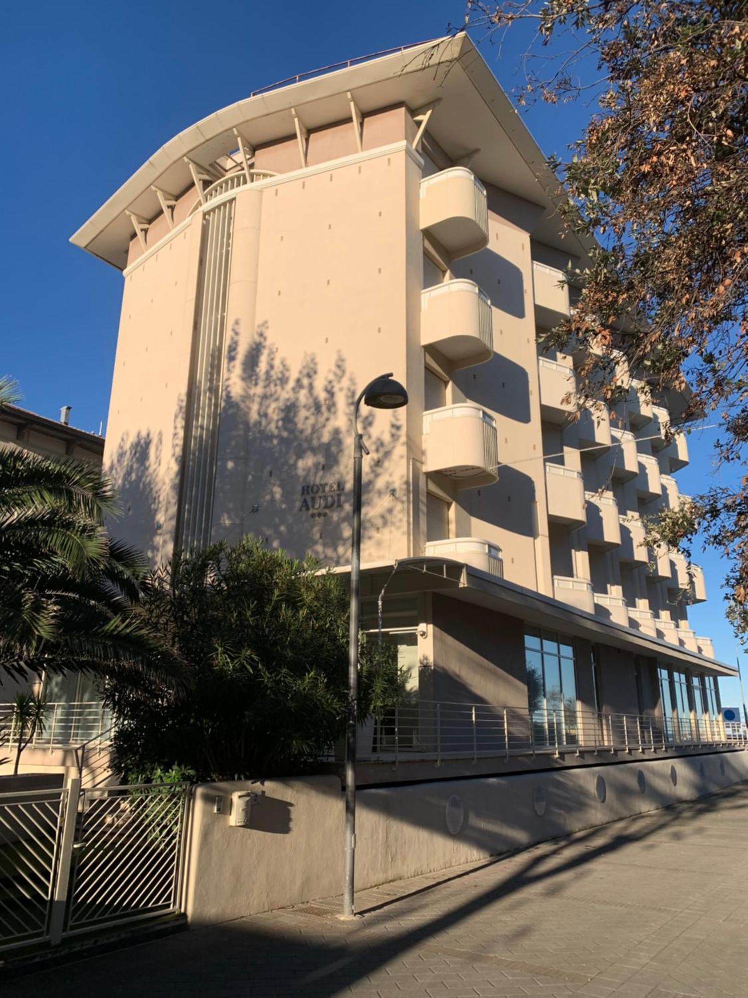 Hotel Audi Frontemare Rimini Zewnętrze zdjęcie
